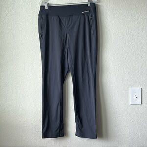 Patagonia Women’s Hiking Travel  Technical Pants Gray M | Zip Pockets Outdor